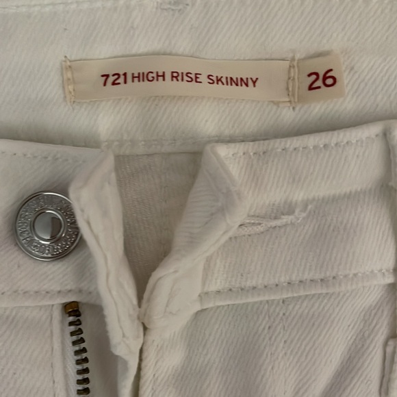 NWOT Women’s Levi’s Jeans size 26 high rise skinny - Picture 3 of 8